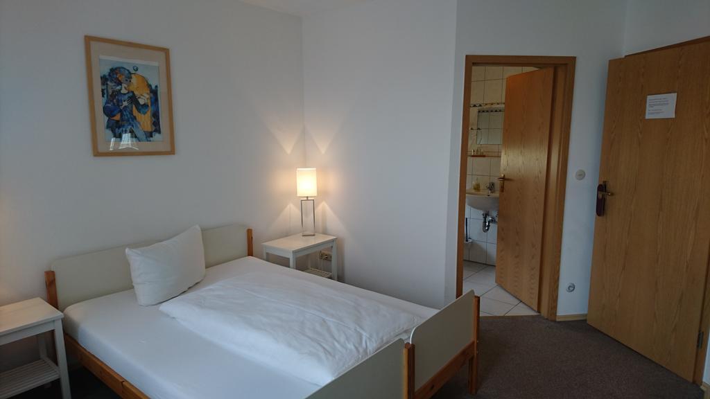 Gaestehaus Langhammer Bubenreuth Экстерьер фото