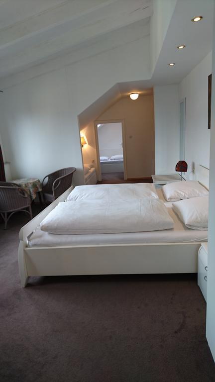 Gaestehaus Langhammer Bubenreuth Экстерьер фото