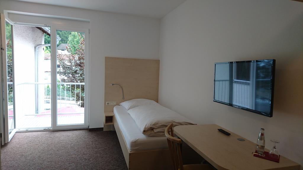 Gaestehaus Langhammer Bubenreuth Экстерьер фото