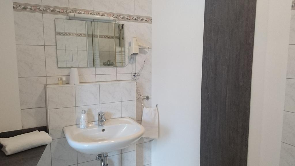 Gaestehaus Langhammer Bubenreuth Экстерьер фото